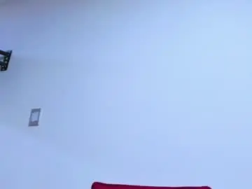 Chaturbate Live Sex Cam of thecherryluxe