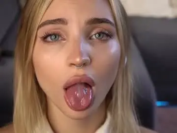 Chaturbate Adult Video Chat of beckymadsons