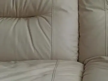 Chaturbate Live Sex Cam of hannah_lourens