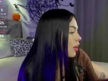 Chaturbate Best live sex cam show of holly_444