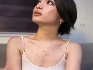 Chaturbate Free Live Porn of indestructabletrixie