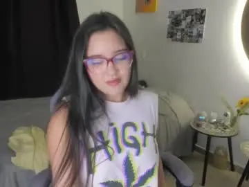 Chaturbate Live Sex of juli_santos_22