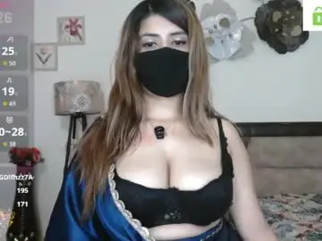Chaturbate Free Porn Cam of meadow_rainn