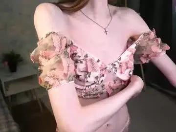 Chaturbate Watch Live Sex Cams of shelleyborom