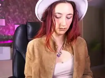 Chaturbate Live Sex Cam of shyy_jany