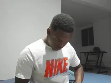 Chaturbate Live Porn of troykhalil