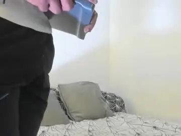 Chaturbate Live Sex Cam of troykhalil