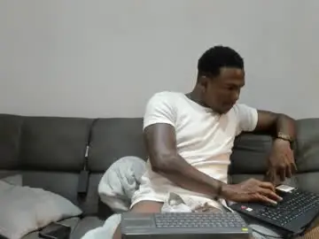 Chaturbate Best live sex cam show of troykhalil