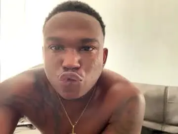 Chaturbate Live Porn of troykhalil