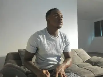 Chaturbate Live Sex Cam of troykhalil