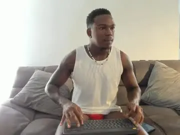 Chaturbate Best live sex cam show of troykhalil