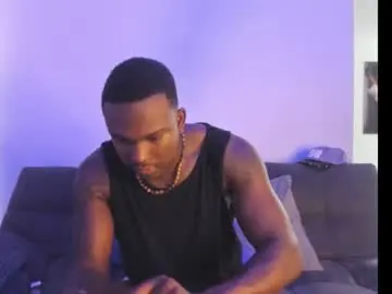 Chaturbate Live Porn of troykhalil