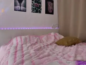 Chaturbate Best live sex cam show of amberluxy