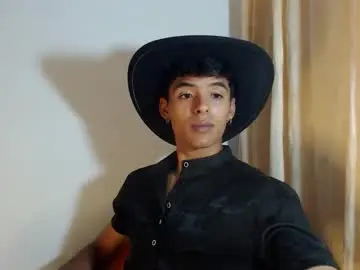 Chaturbate Free Live Porn of lewis_ly