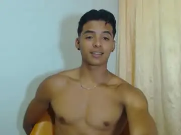 Chaturbate Free Live Porn of lewis_ly