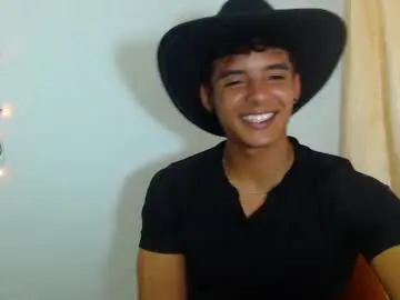 Chaturbate Adult Video Chat of lewis_ly