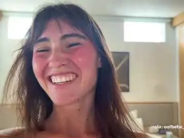 Chaturbate Live Sex Cam of oofbabe__