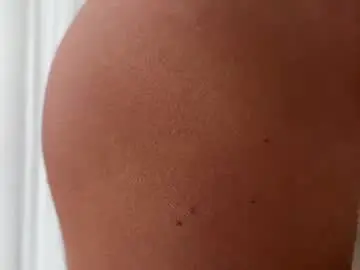 Chaturbate Free Porn Cam of oofbabe__