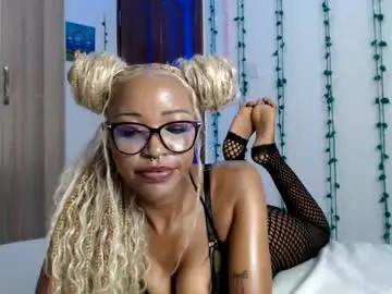 Chaturbate Nude Webcam of velvetyvixen