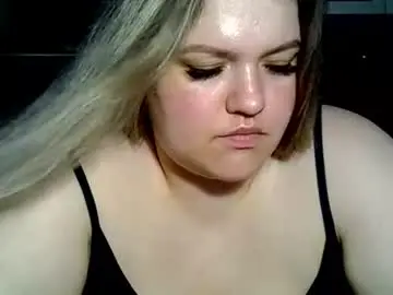 Chaturbate Live Sex Cam of ashleyrosee_
