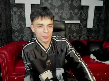 Chaturbate Adult Video Chat of clarkbev