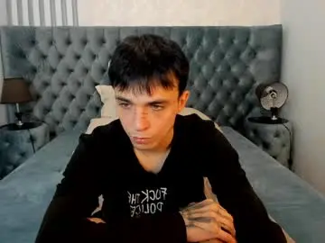 Chaturbate Live Sex of clarkbev