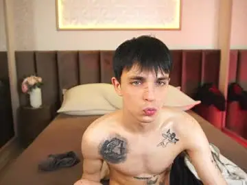 Chaturbate Best live sex cam show of clarkbev