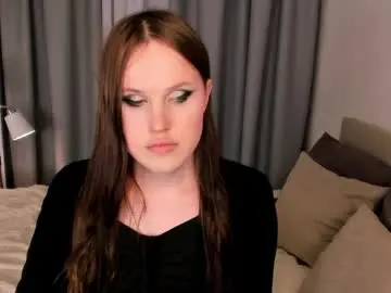 Chaturbate Live Sex Cam of effiemur