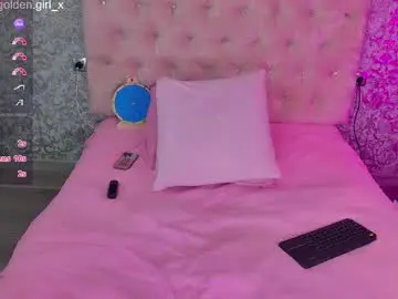 Chaturbate Live Sex of golden_girl__
