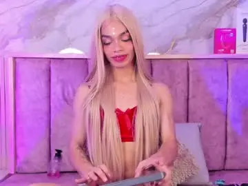 Chaturbate Live Sex Cam of karinaadoll