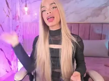 Chaturbate Sex Cam of karinaadoll