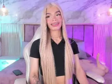 Chaturbate Sex Chat of karinaadoll