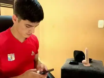 Chaturbate Live Sex Cam of leotease