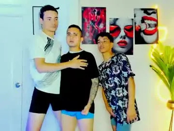 Chaturbate Live Porn of luxhousexx