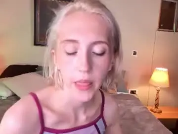 Chaturbate Watch Live Sex Cams of elen__moore