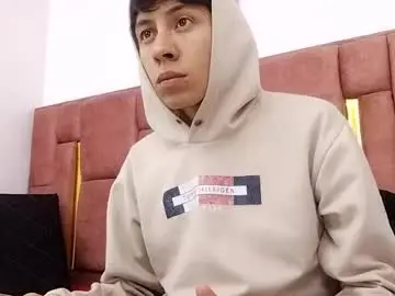 Chaturbate Adult Webcam of ethan_grayy