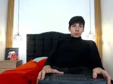 Chaturbate Adult Video Chat of ethan_grayy
