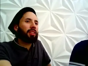 Chaturbate Live Sex Cam of jerryandjessicaa