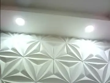 Chaturbate Live Sex Cam of jerryandjessicaa