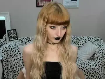 Chaturbate Free Live Porn of mistymarlow