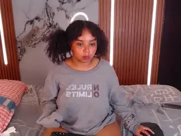 Chaturbate Free Live Porn of rosselyn_