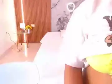 Chaturbate Live Porn of rosselyn_