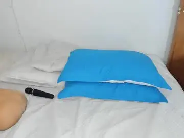 Chaturbate Live Sex Cam of aida_rose