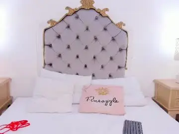 Chaturbate Live Porn of analia_ross_