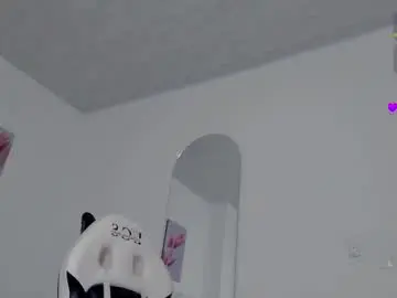 Chaturbate Adult Webcams of brianna_bigboobs