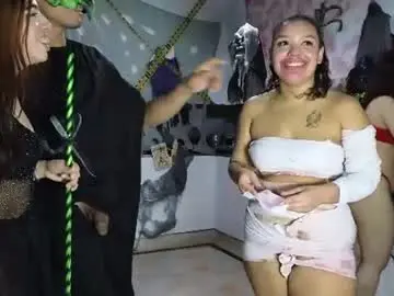Chaturbate Live Sex Cam of hall_sextape