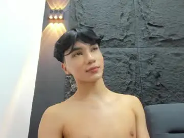 Chaturbate Sex Cam of julii_rico