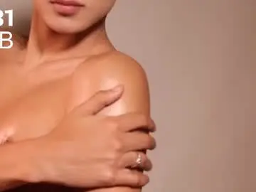 Chaturbate Live Sex of julii_rico