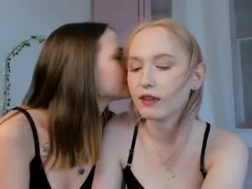 Chaturbate Free Live Porn of lisaluve