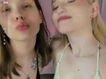 Chaturbate Adult Webcam of lisaluve